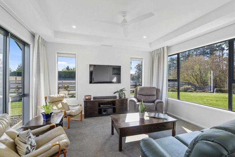 Photo of property in 6 Harrier Place, Amberley, 7410