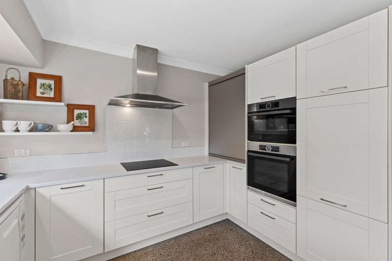 Photo of property in 1 Belmont Rise, Katikati, 3129