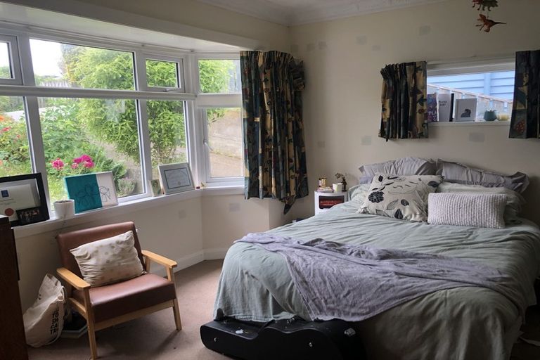 Photo of property in 3 Akatea Street, Berhampore, Wellington, 6023