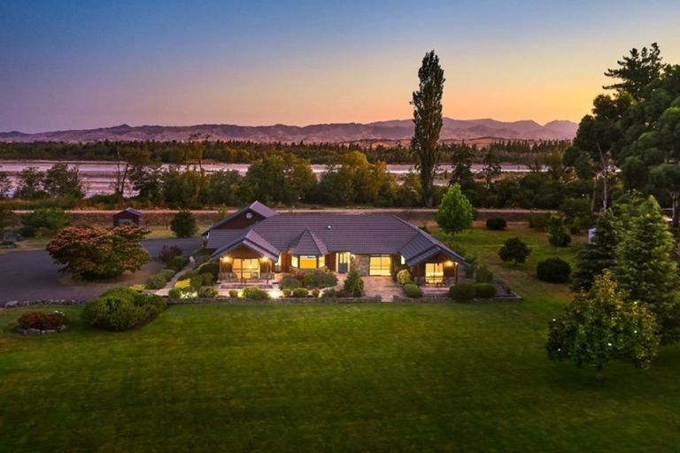 Photo of property in 423 Northbank Road, Kaituna, Blenheim, 7275