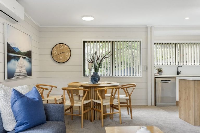 Photo of property in 10 Eagleson Street, Northcross, Auckland, 0632