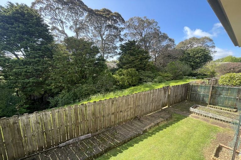 Photo of property in 16 Amherst Place, Albany, Auckland, 0632