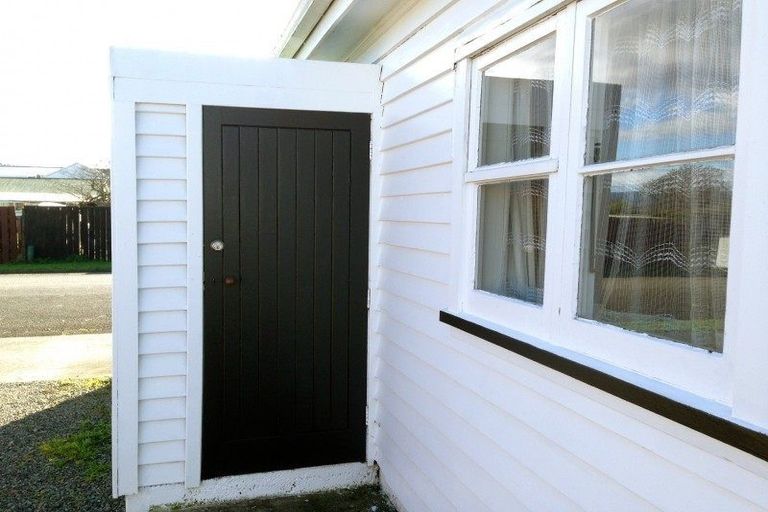 Photo of property in 1a Brown Avenue, Carterton, 5713