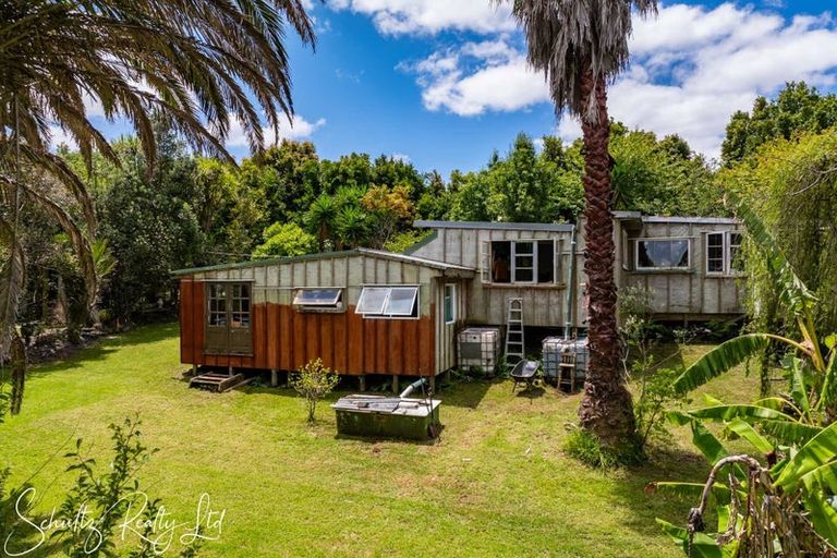 Photo of property in 249 Mountain Road, Maungaturoto, 0587