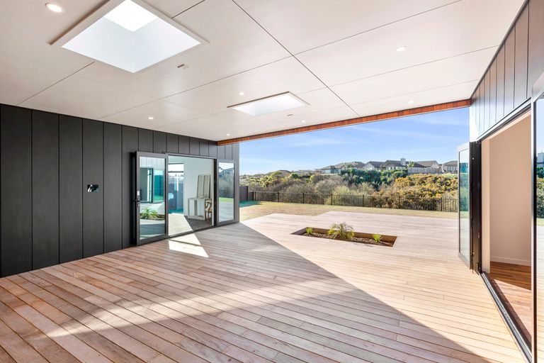 Photo of property in 127 Te Huia Drive, Flagstaff, Hamilton, 3210