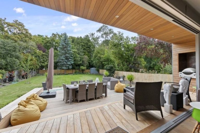 Photo of property in 38a Thorrington Road, Cashmere, Christchurch, 8022