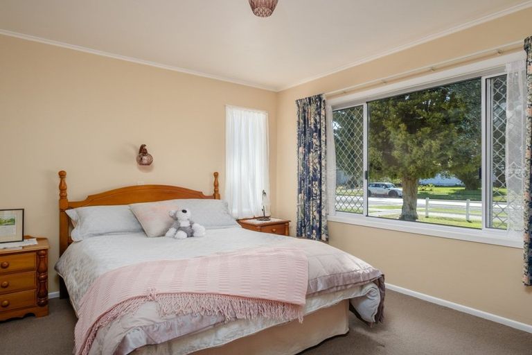 Photo of property in 3 Seddon Crescent, Whataupoko, Gisborne, 4010