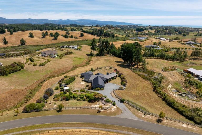 Photo of property in 6 Westmere Drive, Tasman, Upper Moutere, 7173