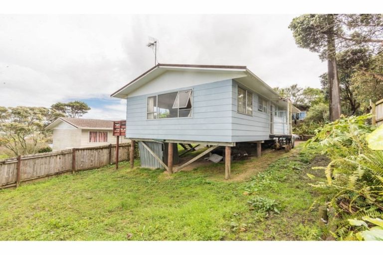 Photo of property in 2/84a Captain Scott Road, Glen Eden, Auckland, 0602