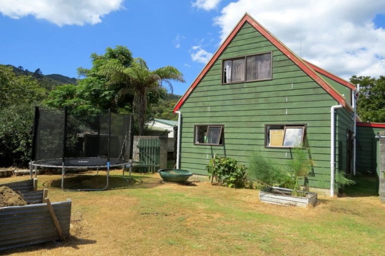 Photo of property in 135 Lillis Lane, Coromandel, 3506