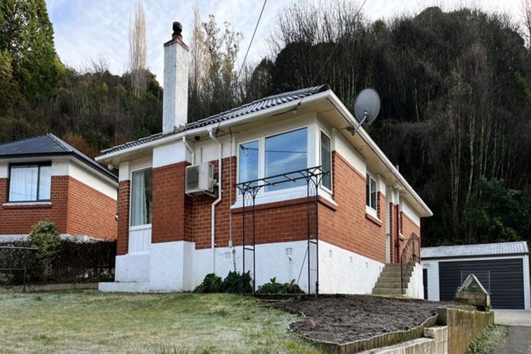 Photo of property in 3 Mcglashan Street, Glenleith, Dunedin, 9010