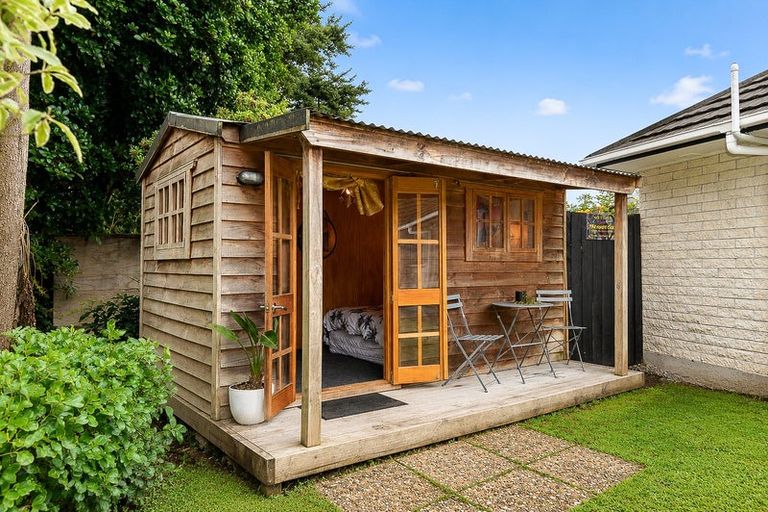 Photo of property in 12 Mclaren Place, Chedworth, Hamilton, 3210