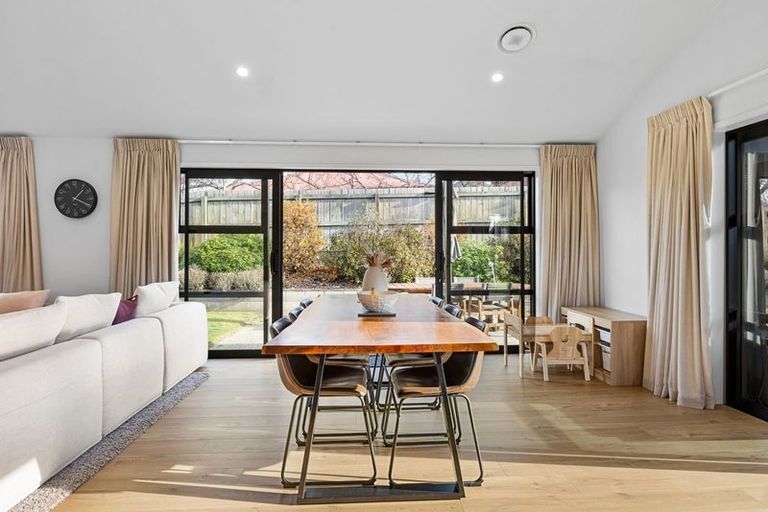 Photo of property in 7 Hebbard Court, Albert Town, Wanaka, 9305