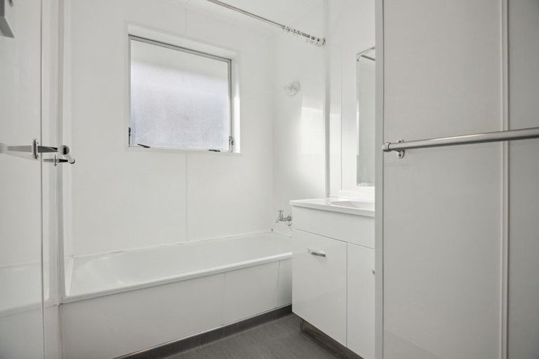 Photo of property in 1/97 Hay Street, Bromley, Christchurch, 8062