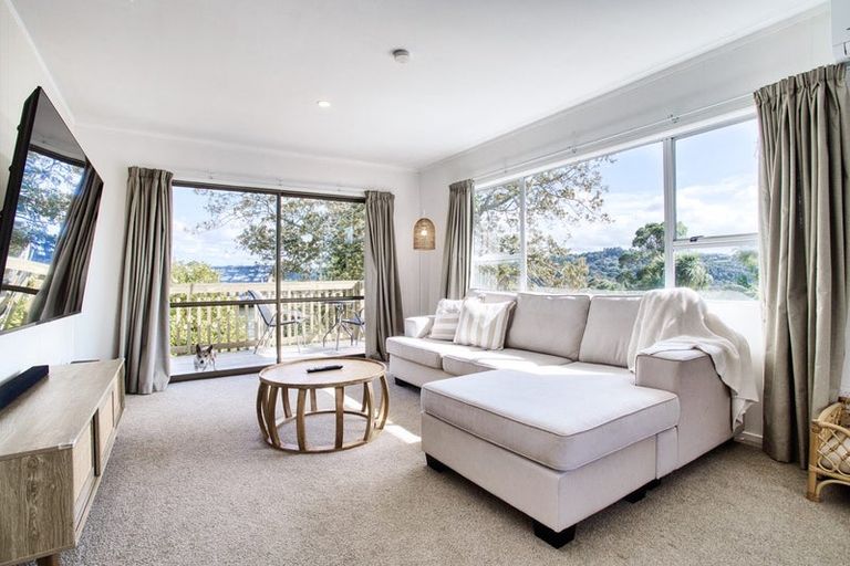 Photo of property in 2/34 Bayview Road, Bayview, Auckland, 0629