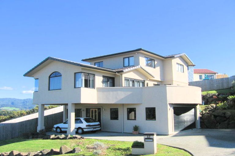 Photo of property in 27 Virginia Street, Henderson, Auckland, 0612