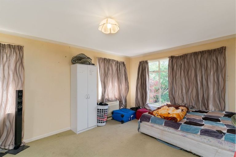 Photo of property in 71 Cutts Road, Russley, Christchurch, 8042