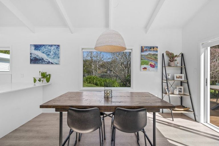 Photo of property in 12 Margaret Avenue, Havelock North, 4130