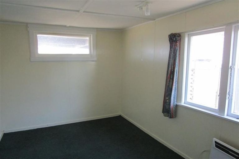 Photo of property in 911 Dufferin Street, Akina, Hastings, 4122
