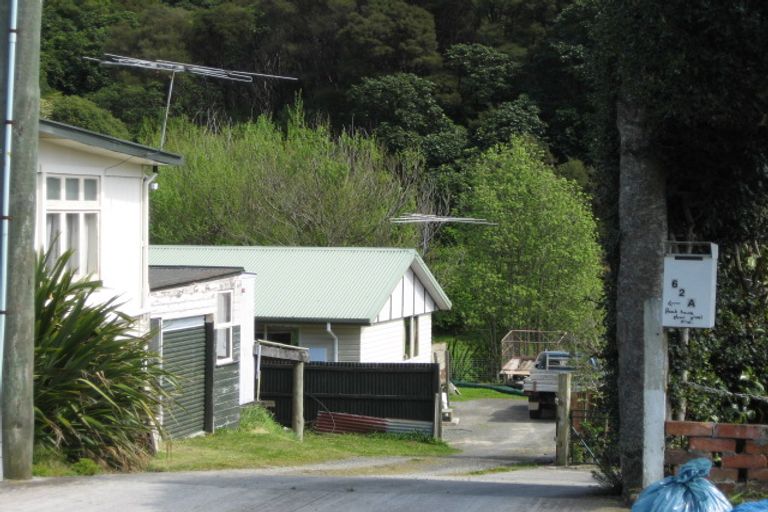 Photo of property in 62a Hampden Street, Picton, 7220