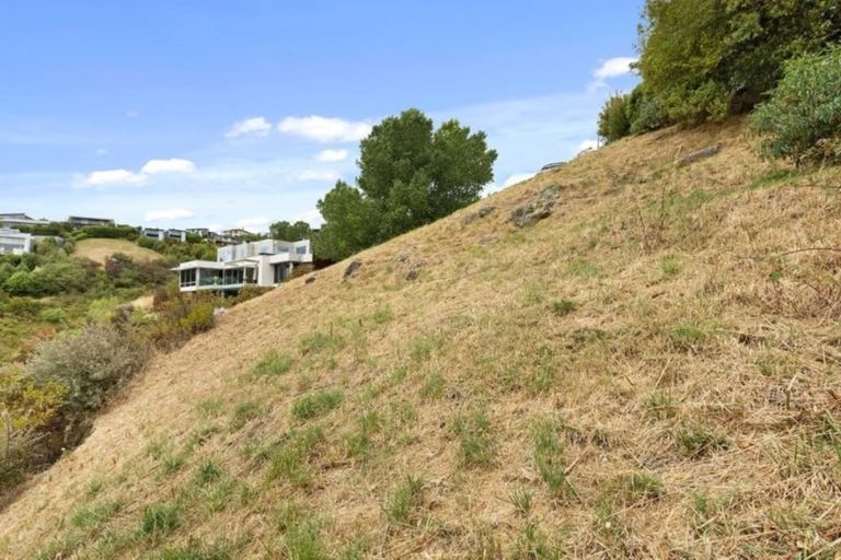 Photo of property in 25 Iles Lane, Cashmere, Christchurch, 8022