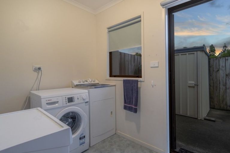 Photo of property in 54f Carlisle Street, Greerton, Tauranga, 3112