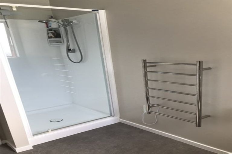 Photo of property in 2 Estaugh Close, Kauri, Kamo, 0185