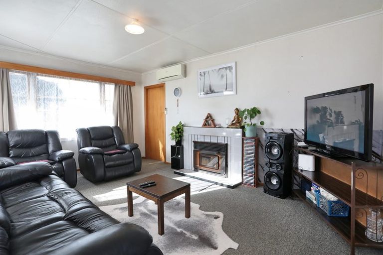 Photo of property in 9 Oriana Place, Highbury, Palmerston North, 4412
