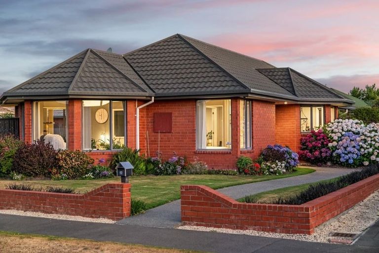 Photo of property in 25 Bella Rosa Drive, Hei Hei, Christchurch, 8042