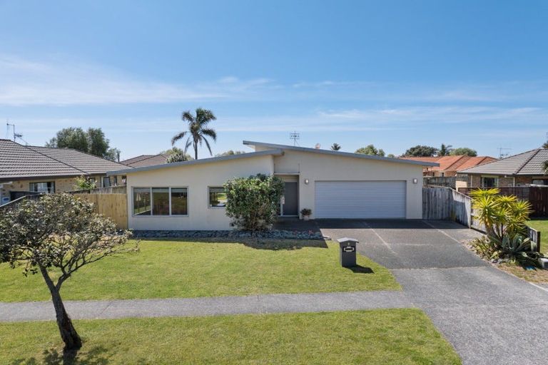 Photo of property in 9 Sarah Place, Papamoa Beach, Papamoa, 3118