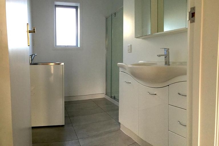 Photo of property in 1/116 Elizabeth Street, Riccarton, Christchurch, 8041