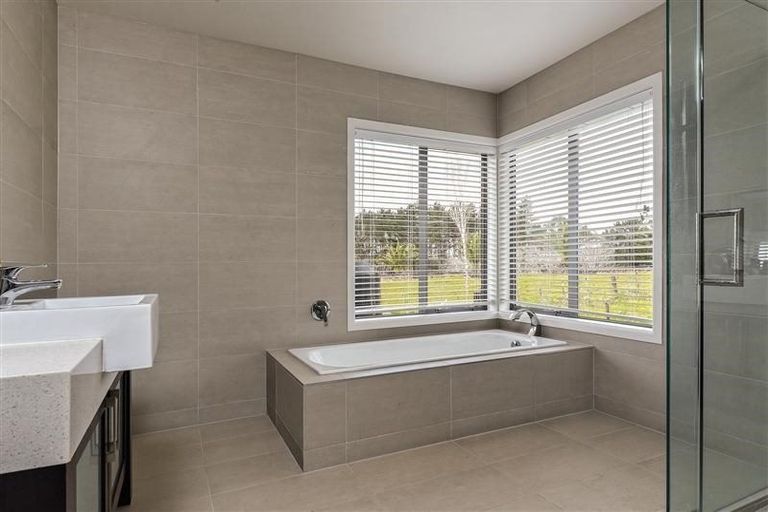 Photo of property in 151 Puke Road, Kumeu, 0891