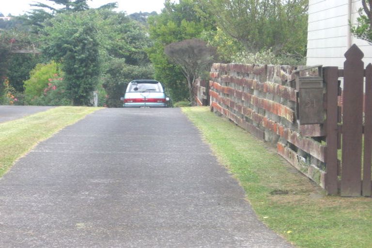 Photo of property in 31 Powrie Street, Glenfield, Auckland, 0629