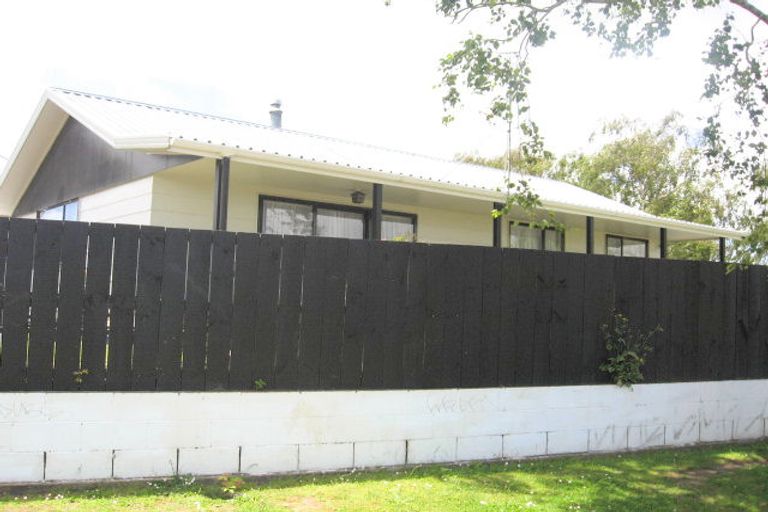 Photo of property in 27b Tairere Crescent, Rosehill, Papakura, 2113