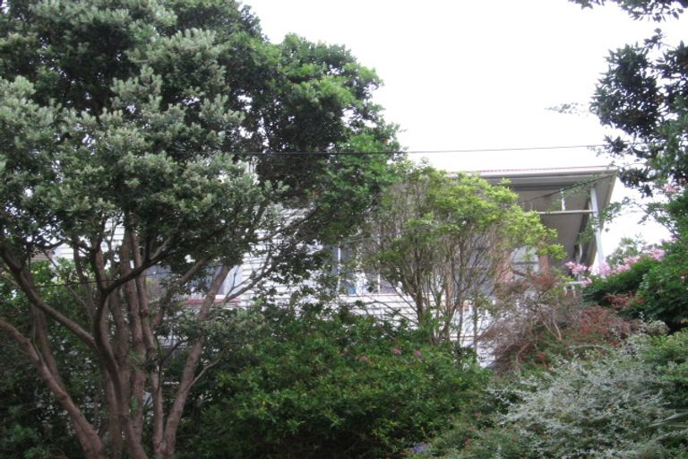 Photo of property in 24 Beach Street, Island Bay, Wellington, 6023