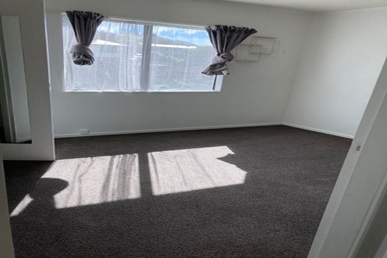 Photo of property in 36 Jackson Terrace, Ranui, Porirua, 5024