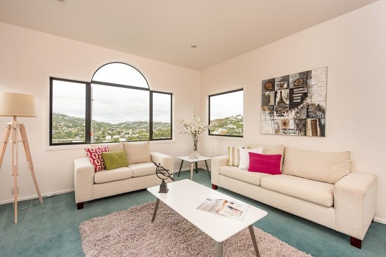 Photo of property in 2 Punjab Street, Khandallah, Wellington, 6035