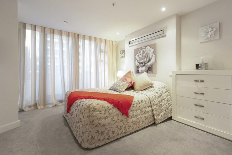 Photo of property in 7/6 Marine Parade, Mount Maunganui, 3116