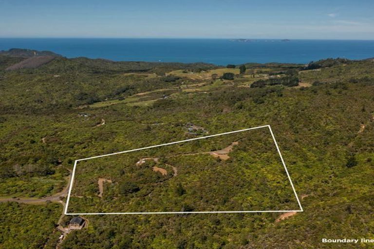 Photo of property in 180 Silverstream Falls Row, Whenuakite, Whitianga, 3591