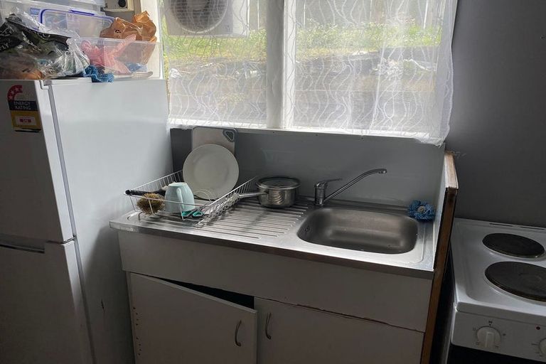 Photo of property in 1/23 Takanini Road, Takanini, 2112