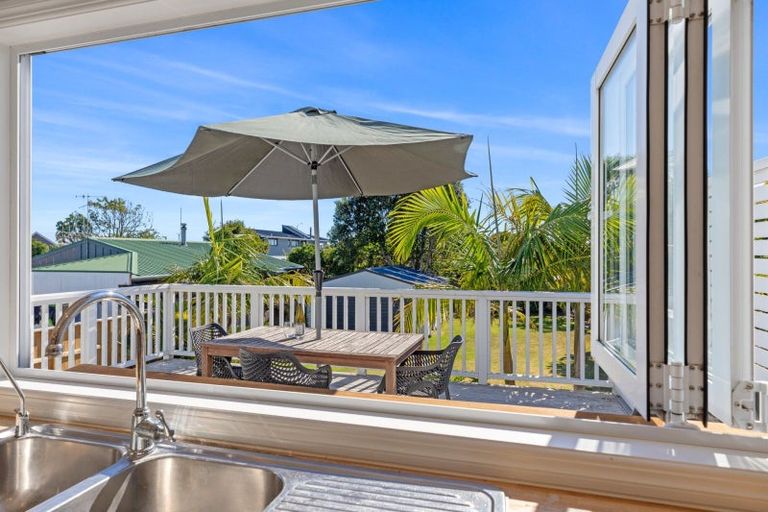 Photo of property in 41 Simpson Road, Papamoa Beach, Papamoa, 3118