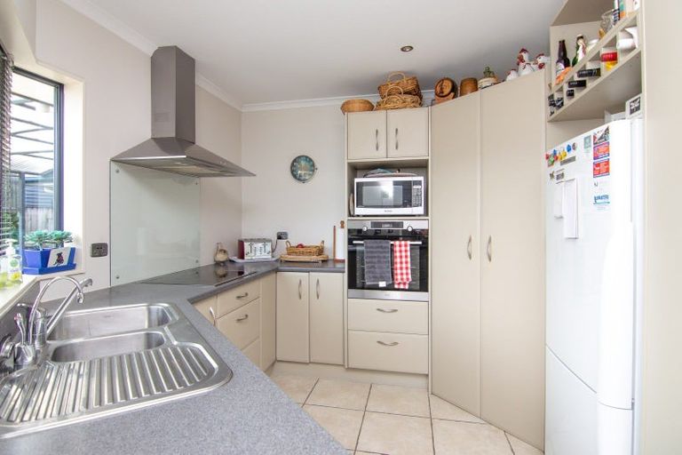 Photo of property in 28a Knowles Street, Terrace End, Palmerston North, 4410