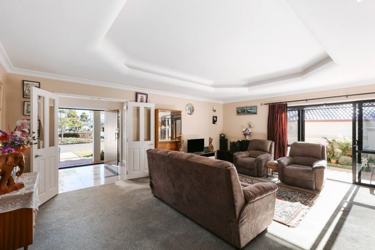 Photo of property in 38 Sanctuary Key, Papamoa Beach, Papamoa, 3118