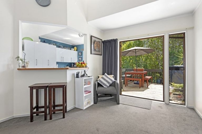 Photo of property in 92c Kamahi Street, Stokes Valley, Lower Hutt, 5019