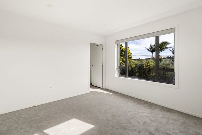 Photo of property in 1/75 Mcannalley Street, Manurewa East, Auckland, 2102