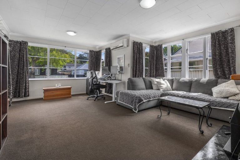 Photo of property in 89 Waddington Drive, Naenae, Lower Hutt, 5011