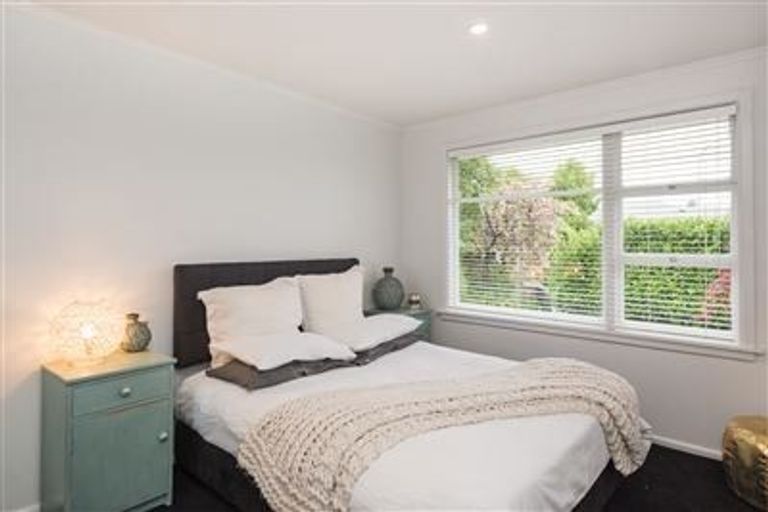 Photo of property in 11 Chislehurst Place, Bryndwr, Christchurch, 8052