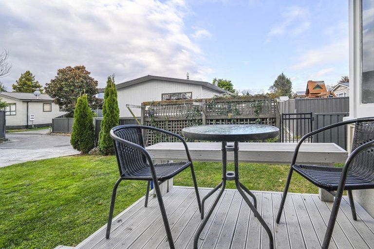 Photo of property in 702e Park Road South, Akina, Hastings, 4122