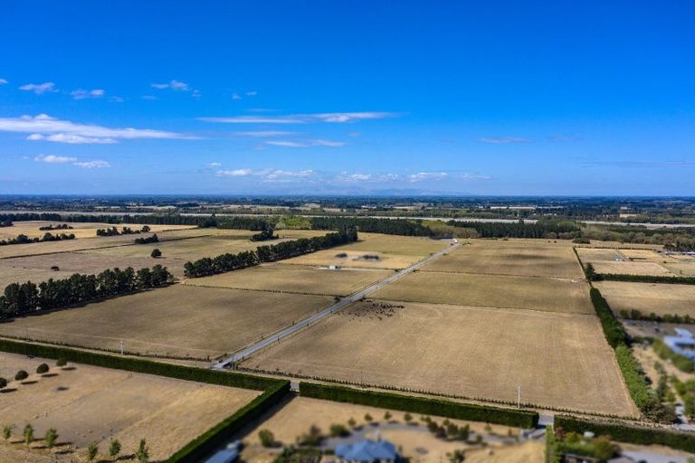 Photo of property in 1 Richmond Lane, Loburn, 7472