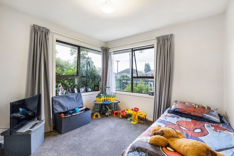 Photo of property in 1/21 Nottingham Avenue, Halswell, Christchurch, 8025